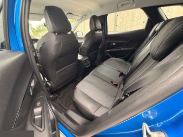 Peugeot 3008 II Crossover Facelifting  1.5 BlueHDi 130KM 2022 Peugeot 3008 1.5 BlueHDi 130KM EAT8 Allure Pack 2022r Mozliwa zamiana!, zdjęcie 11