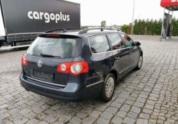 Volkswagen Passat B6 Variant 2.0 TDI PD-DPF 140KM 2007 Volkswagen Passat Import Niemcy 2.0 Diesel 140KM, zdjęcie 7