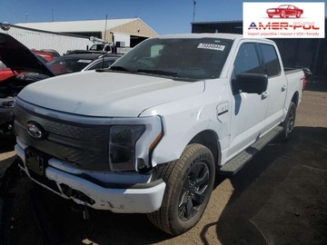 Ford 2023 Ford F150 2023, 4x4, LIGHTNING PRO, od ubezpieczalni Elektryczny 580KM