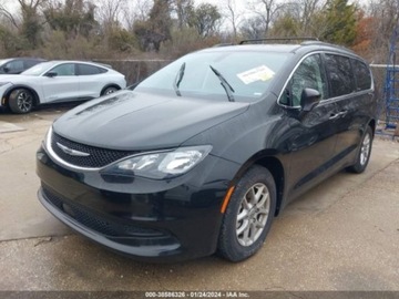 Chrysler Voyager V 2021 Chrysler Voyager 2021 Chrysler Voyager LXI FWD 3.6 Benzyna 287KM, zdjęcie 2