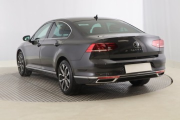 Volkswagen Passat B8 Limousine Facelifting 2.0 TDI SCR 200KM 2021 VW Passat 2.0 TDI, Salon Polska, Serwis ASO, zdjęcie 3