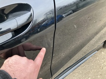 DVEŘE LEVÝ PŘEDNÍ MERCEDES A TŘÍDA W176 191
