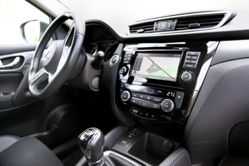 Nissan Qashqai II Crossover Facelifting 1.2 DiG-T 115KM 2018 Nissan Qashqai Bezwyp/Panorama/ Klimatronic/Navi, zdjęcie 20