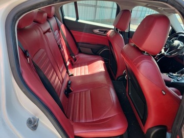 Alfa Romeo Giulia II 2017 Alfa Romeo Giulia Ti 2017 2.0l 2.0 Benzyna 280KM, zdjęcie 10