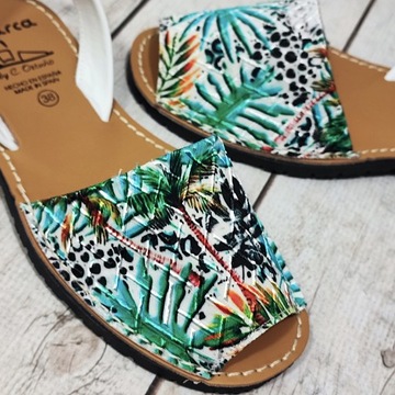 РАЗНОЦВЕТНЫЕ ИСПАНСКИЕ ЖЕНСКИЕ САНДАЛИИ AVARCASY - размер 37