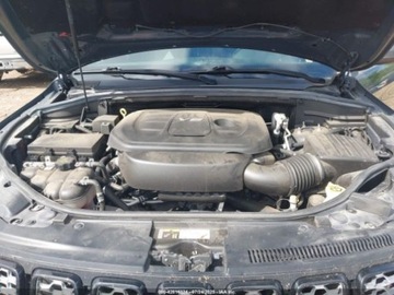 Jeep Grand Cherokee IV 2018 Jeep Grand Cherokee Altitude 2018 3.6l 3.6 Benzyna 293KM, zdjęcie 8