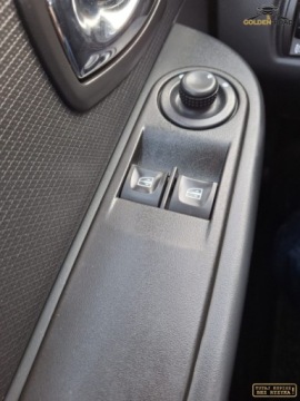 Renault Clio III Hatchback 3d Phase II 1.5 dCi 75KM 2013 Renault Clio 1,5 DCI klima elektryka navi alu wspomaganie oplacony 1.5, zdjęcie 16