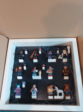 РАМА ДЛЯ LEGO MINIFIGURES 71050 ЧЕЛОВЕК-ПАУК 27СМ