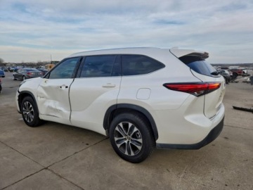Toyota Highlander III 2021 Toyota Highlander XLE 2021 3.5 Benzyna 295KM, zdjęcie 1