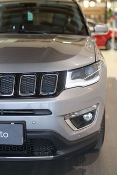 Jeep Compass II SUV 1.4 MultiAir 140KM 2019 Jeep Compass 1.4 TMair Night Eagle FWD SS 1.4 Benzyna 140KM, zdjęcie 25