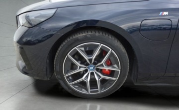 BMW Seria 5 G90-91 Sedan Plug-In 3.0 50e 489KM 2024 BMW Seria 5 550e 489KM xDrive M Sport Adaptive LED BowersWilkins Ambiente, zdjęcie 2