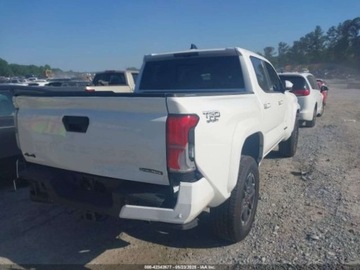 Toyota Tacoma II 2024 Toyota Tacoma 2024 TOYOTA TACOMA HYBRID TRD SPORT 2.4 Hybryda 278KM, zdjęcie 10