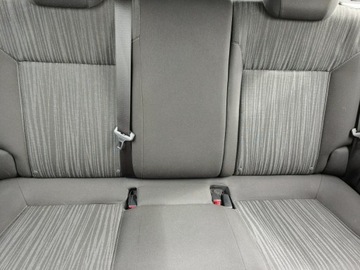 Opel Astra J Hatchback 5d 1.6 Twinport ECOTEC 115KM 2010 Opel Astra Książka serwisowa., zdjęcie 13