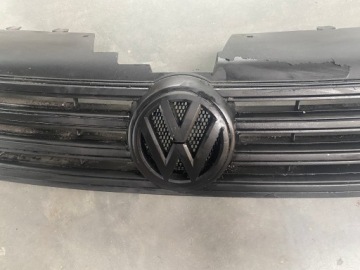 VW PASSAT B7 СНЯТИЕ РЕШЕТКИ 3AA853651
