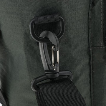 Регулируемый плечевой ремень для бутылки.