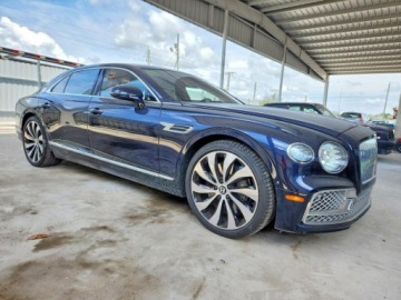 Bentley Continental III 2021 Bentley Flying Spur 2021. 4.0 Benzyna 550KM, zdjęcie 4