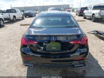 Mercedes Klasa C W206 2025 Mercedes-Benz Klasa C 300 2025 2.0l 2.0 Benzyna 255KM, zdjęcie 4