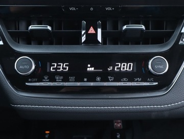 Toyota Corolla XII 2024 Toyota Corolla 1.8 Hybrid, Salon Polska, zdjęcie 15