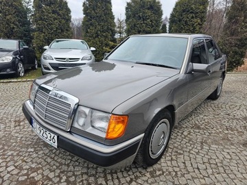 Mercedes W124 Sedan 2.0 118KM 1991 Mercedes Benz W124 E200 2,0 118 KM Stan Idealny, zdjęcie 1