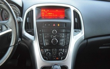 Opel Astra J Hatchback 5d 1.6 Turbo ECOTEC 180KM 2010 Opel Astra 1.6TB Automat Klima Sprowadzony Oplacony 1.6 Benzyna 180KM, zdjęcie 22