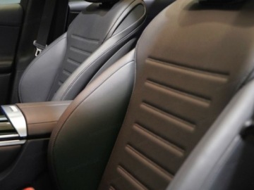 Mercedes GLC C254/X254 2026 GLC Coupe 200 4-Matic AMG Line 2.0 (204KM) 2026, zdjęcie 3