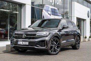 Volkswagen Touareg III SUV Facelifting 3.0 V6 TSI 340KM 2024 Volkswagen Touareg R-Line 3.0 V6 TFSI 4Motion, zdjęcie 1