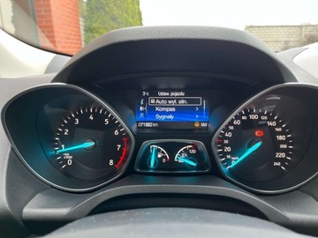 Ford Kuga II SUV Facelifting 1.5 EcoBoost 150KM 2019 Ford Kuga 1.5 benzyna 150 KM 6 biegow zarej w PL zadbany zamiana, zdjęcie 12