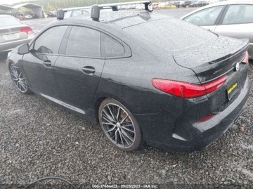 BMW Seria 2 G42-U06 2022 BMW Seria 2 m235i xdrive, 2022r., 4x4, 2.0L, zdjęcie 3