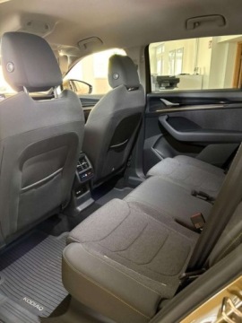 Skoda Kodiaq II SUV 2.0 TDI SCR 150KM 2025 Skoda Kodiaq Selection 2.0 TDI 150KM DSG Matrix ACC FV23 Gwarancja 202, zdjęcie 30
