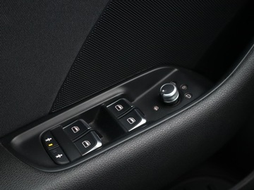 Audi A3 8V Hatchback 3d 1.4 TFSI 122KM 2014 Audi A3 1.4 TFSI, Salon Polska, Skóra, Xenon, zdjęcie 17