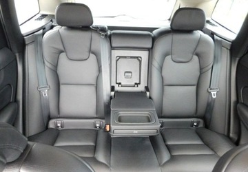 Volvo XC60 II Crossover D3 150KM 2019 Volvo XC 60 z Gwarancja Bezwypadkowe 100 Model 2020r 2.0 Diesel 150KM, zdjęcie 11