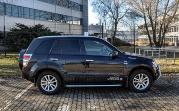Suzuki Grand Vitara II SUV 5d Facelifting 1.9 DDiS 129KM 2008 Suzuki Grand Vitara 4x4 2008 r. 1.9 Diesel 129KM, zdjęcie 4