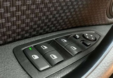 BMW X2 F39 Crossover Plug-In 1.5 25e 220KM 2022 BMW X2 xDrive Plug-In Automat Navi Parktronic Full Led Tempomat, zdjęcie 35