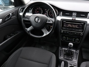 Skoda Superb II Sedan Facelifting 1.8 TSI 160KM 2014 Skoda Superb 1.8 TSI, Salon Polska, Xenon, zdjęcie 6