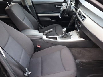 BMW Seria 3 E90-91-92-93 Touring E91 2.0 316d 115KM 2010 BMW 3 316 d, Klima, Klimatronic, Parktronic,ALU, zdjęcie 8