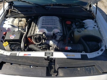 Dodge Challenger III 2020 Dodge Challenger SRT Hellcat 2020 6.2l 6.2 Benzyna 717KM, zdjęcie 6