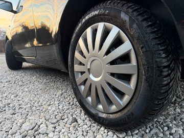 Toyota Yaris II Hatchback 5d 1.0 VVT-i 69KM 2009 TOYOTA YARIS Stan perfekcyjny 2009 1.0 Beznyna Tylko 134Tys Km Serwis, zdjęcie 11