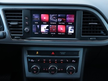 Seat Leon III ST Facelifting 1.5 EcoTSI 150KM 2018 Seat Leon 1.5 TSI, Skóra, Navi, Klima, zdjęcie 11