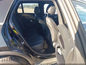 Mercedes GLC C254/X254 2022 Mercedes-Benz GLC 300 4Matic 2022 2.0l 2.0 Benzyna 255KM, zdjęcie 12