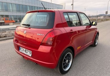 Suzuki Swift IV Hatchback 5d 1.3 92KM 2006 Suzuki Swift DANCE 1.3i 68ps 5Drzwi Klima GrzaneFotele Alufelgi Doinwestow, zdjęcie 6