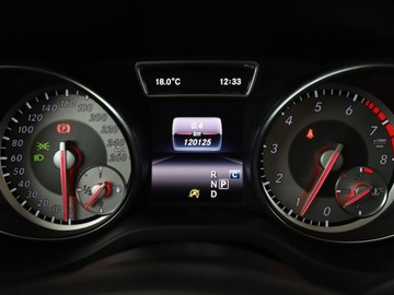 Mercedes GLA I Off-roader 2.0 250 211KM 2016 Mercedes GLA 250 4x4 automat full LED półskóra, zdjęcie 21