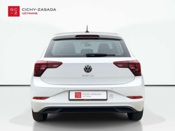 Volkswagen Polo VI Hatchback 5d Facelifting 1.0 MPI 80KM 2022 Volkswagen Polo 1.0MPI 80KM Life SerwisASO Led Virtual App-Connect Clima F, zdjęcie 3