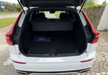 Volvo XC60 II Crossover D4 190KM 2019 Volvo XC 60 Volvo XC 60 D4 R-Design 2.0 Diesel 190KM, zdjęcie 19