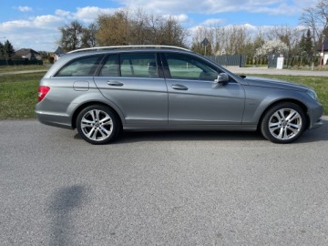 Mercedes Klasa C W204 Kombi T204 1.8 180 CGI BlueEFFICIENCY 156KM 2011 MERCEDES-BENZ KLASA C (W204) C 180 CGI (204.049) 156 KM, zdjęcie 1