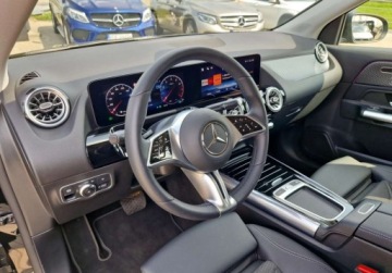 Mercedes GLA II Off-roader Facelifting 1.3 200 163KM 2024 Mercedes-Benz GLA 200 7G-DCT Progresive Pakiet Night Salon Polska Jak n, zdjęcie 8