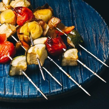 Шашлык, металлический шампур для гриля