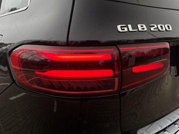 Mercedes GLB SUV 1.3 200 163KM 2024 Mercedes-Benz GLB 200, zdjęcie 12