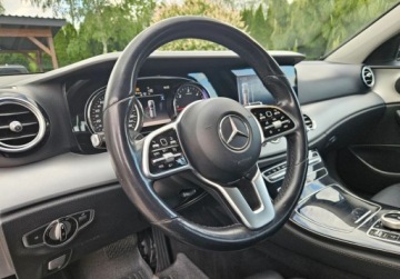 Mercedes Klasa E W213 2019 Mercedes-Benz Klasa E Serwisowany,Nowy Silnik,Faktura VAT marza, Polecam, zdjęcie 27