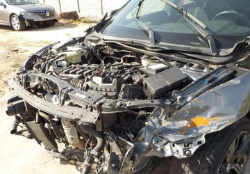 Honda Civic X Hatchback 5d 1.5 VTEC Turbo 182KM 2017 Honda Civic Okazja 1.5 Benzyna 182KM, zdjęcie 6