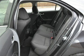 Honda Accord VIII Sedan 2.0 VTEC 156KM 2012 Honda Accord 2.0i-VTEC 156KM Manual X.2012r. Salon, zdjęcie 10